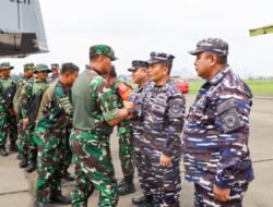 Dankodaeral I Sambut Kedatangan Menko dan Pangkogawilhan I Dalam Rangka Penanggulangan Bencana di Sumatera Utara