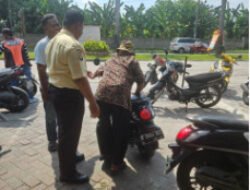 BRI Unit Tegal Alur Berikan Pelayanan Ramah dan Mudah bagi Nasabah Lansia