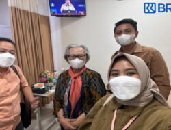 BRI Kantor Cabang Tangerang Merdeka Lakukan Kunjungan kepada Nasabah yang Sedang Sakit