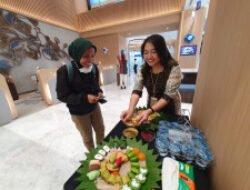 BRI BO BSD Berbagi Jajanan UMKM di Hari Ulang Tahun BRI ke-130