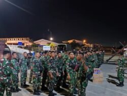 KRI Teluk Banten-516 TNI AL Laksanakan Debarkasi Personel dan Distribusi Bahan Kontak di Belawan