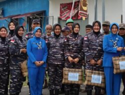 Tebar Kepedulian Sosial dan Kuatkan Jalinan Silaturahmi Warnai Peringatan HUT Ke-63 Kowal di Lanal Dumai