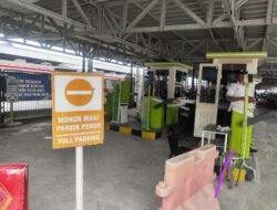 Parkir Penuh di Stasiun KA Tangerang Picu Ketegangan antara Awak Media dan Petugas