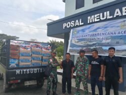 Lanal Sabang Distribusikan Bantuan Korban Banjir Ke Desa Panteu Loong Bireuen